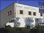 fotografia de la oficina de alquiler de vehiculos